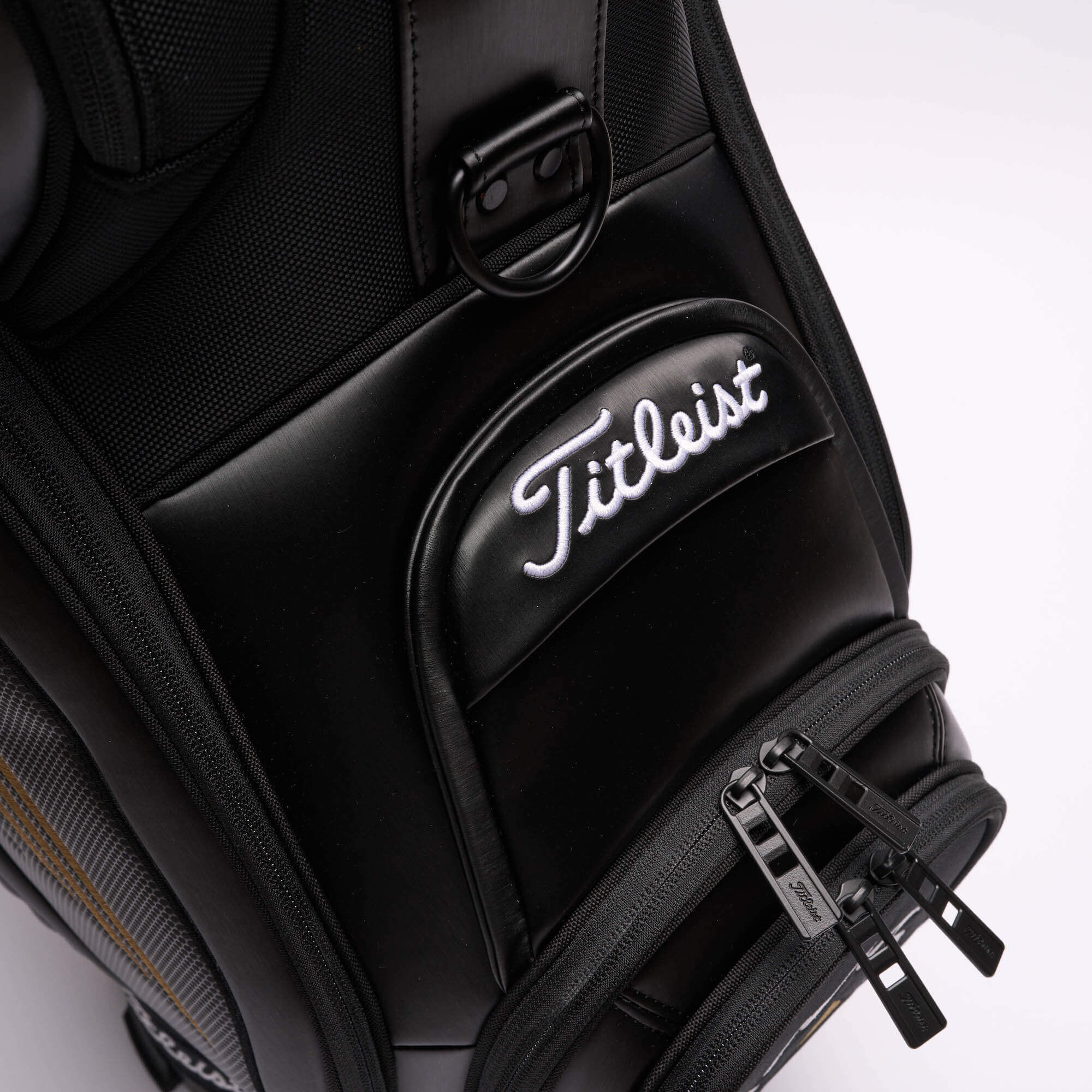Amazon.com : Titleist - Mid Size Bag : Sports & Outdoors